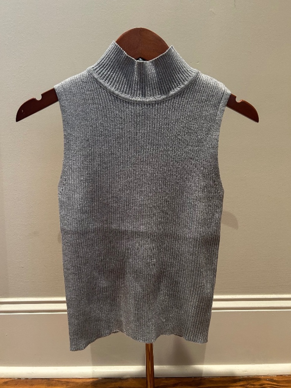 Turtle neck tank